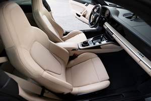 2022 911 Turbo S Coupé ~6 000 milles, moteur Flat-6 biturbo, transmission intégrale, non modifié - Product Image 5