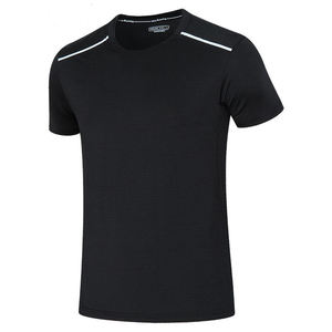 2023 chemises de sport de haute qualité pour hommes 88% polyester 12% élasthanne tricoté vêtements de fitness - Product Image 3