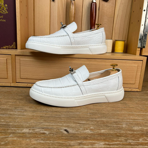 Mocassins pour hommes en cuir blanc à motif crocodile de qualité supérieure – Chaussures décontractées pour le quotidien et les occasions professionnelles - Product Image 2