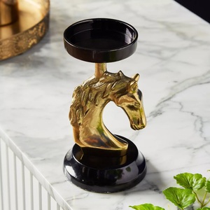 Hot Luxury Privilege Gold Metal Seahorse Candle Holder Juego de 2 para la nueva llegada Portavelas hecho a mano para la decoración de la boda - Product Image 3