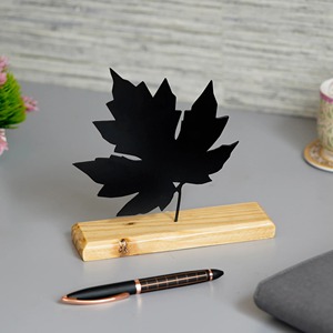 Sculpture artistique en feuille de métal noir avec base en bois pièce maîtresse parfaite pour la décoration de la maison et du bureau - Product Image 5