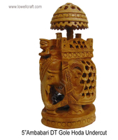 Figurine d'éléphant royal indien sculptée à la main et polie, sculpture d'éléphant traditionnelle, décoration murale artisanale en bois Howdah