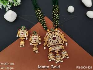 Kemp Jewelry – ensemble de pendentifs Kemp en or mat - Product Image 2