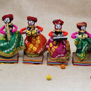Rajasthani Artículos de decoración para el hogar Músico Bawla Marionetas Idol Show Piezas para decoración del hogar 11X28 Cm Multicolor, 5 piezas (Marionetas masculinas - Product Image 1
