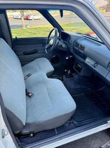 Auto Usado de Calidad a Precio Accesible, Toyota Pickup 1988, Volante a la Izquierda - Product Image 4