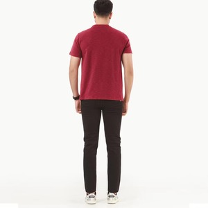 Camiseta de Cuello Redondo para Hombre, 100% Poliéster, Secado Rápido, Transpirable, Básica, con Logotipo Personalizado, Color Sólido, Ligera, con Diseño de Letras - Product Image 2