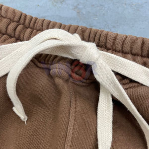 Shorts de fitness pour hommes de haute qualité lavés à l'acide Logo personnalisé en gros en détresse 100% coton pantalon de jogging d'été poches solides - Product Image 5