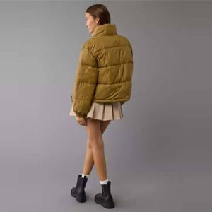 Veste matelassée olive pour femmes | Vêtements d'extérieur d'hiver tendance et confortables - Product Image 4