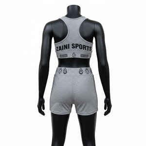 Conjunto de shorts premium para mujer, de poliéster y elastano elástico GSM, gris y negro, con panel gráfico en la cintura y logo termoadhesivo, conjunto de shorts de algodón para mujer - Product Image 2