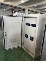 Caja Combinadora Principal de CA Estándar UNDP con CHNT MCCB 4 Entradas 2 Salidas, Panel de Distribución de CA Solar para Sistemas Fotovoltaicos Comerciales