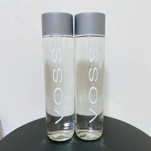 Agua Artesiana con Gas Voss al por Mayor de Europa, 27.05 fl oz. Envío directo desde EE. UU. en venta - Product Image 2