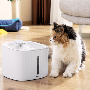 Bebedero Eléctrico para Mascotas InnovaGoods Drinkatt, Fuente de Agua Fría para Mascotas, de Plástico, para Instalar en Escritorio - Product Image 3