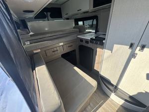 Nouvelles caravanes de camping 2026 T-h-o-r S-c-o-p-e S-p-o-r-t 18ZS pour des voyages en camping-car confortables - Product Image 2