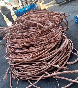 Chatarra de alambre de cobre rojo de alta pureza 99.99, de alta calidad y a precio económico. - Product Image 4