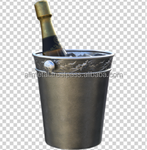 Refroidisseur de vin de seau à glace de champagne en laiton moderniste pour les fêtes ou tout type d'occasion et entièrement personnalisable - Product Image 5