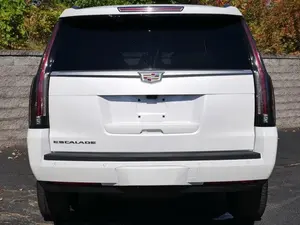 Cadillac Escalade Premium Luxury 2017 - Product Image 4