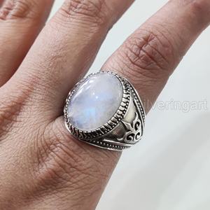 Bague en argent sterling 925 pour homme, avec pierre de lune arc-en-ciel naturelle bleue feu, pierre de naissance de juin, bijou fin et massif, vente en gros - Product Image 1