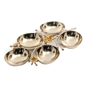 Diseñador atractivo Forma redondeada Tazón de tamaño personalizado Servidor de frutas Vajilla Contenedor de comida decorativo Tazón de metal - Product Image 2