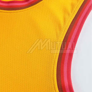 Venta caliente más conjuntos de ropa de baloncesto de tamaño grande logotipo personalizado diseño transpirable al por mayor uniformes de baloncesto personalizados - Product Image 4