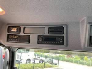 Ordinatamente usato 2011 MER CE DES- BEN Z ATEGO 1224 24,374KM 175KW 238HP 4x2 cambio automatico - Product Image 3