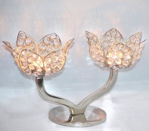 Candélabres hauts en aluminium de conception de haute qualité pour la décoration de salon - Product Image 2