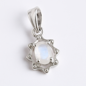 Pendentif ovale minimaliste en argent sterling plaqué rhodium avec pierre de lune arc-en-ciel, collier artisanal en pierres précieuses pour femmes et enfants - Product Image 5