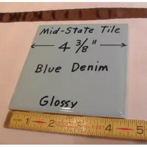 Mid-State Co. NOS Blue Denim Vintage 4-3/8 \ "Azulejo de cerámica Cuadrado brillante para comedor y dormitorio Uso interior - Product Image 1