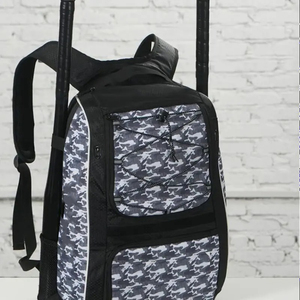 Sac à dos OEM fabriqué en usine avec logo École pour hommes Sports décontractés Voyage Gym Équipe de jeunes Formation Football Football sacs à dos - Product Image 3