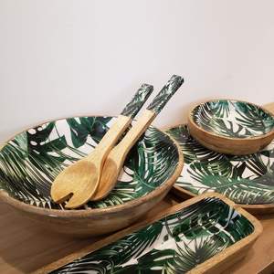 Juego de Vajilla de Madera con Diseño de Hojas de Selva, 3 Piezas Ovaladas, Estilo Tropical Botánico, para Entretenimiento de Verano - Product Image 1