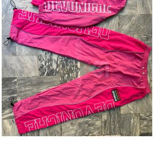 Ensemble survêtement homme avec cordon élastique réglable, pantalon et sweat-shirt en tissu parachute, logo brodé personnalisé - Product Image 1