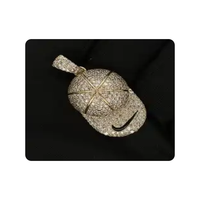 Accesorios de Moda Hip Hop, Colgante de Diamantes Estilo Sombrero con Esmalte Negro y Oro Real de 14 Quilates con Diamantes de Pureza Si, Disponible para la Venta
