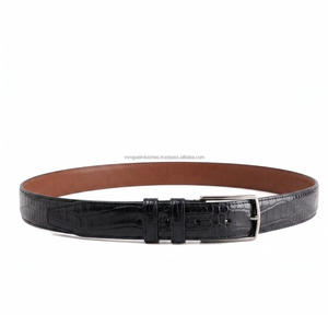 Cinturón de Cuero Marrón para Hombre con Grabado de Piel de Cocodrilo Vintage de Calidad Superior, Herrajes de Cobre, Técnica de Trenzado y Costuras de Precisión - Product Image 3