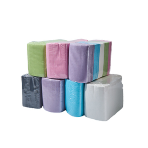Sous-couches jetables imperméables en papier pour le soin esthétique, bavoirs et serviettes dentaires colorés pour patients orthodontiques, aspect serviette pour confort et style - Product Image 1