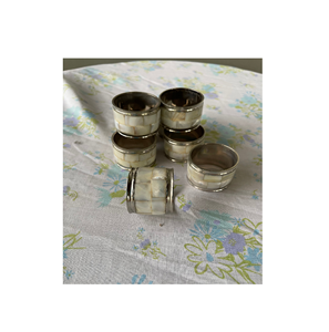 Servilletero con diseño de resina de hueso, servilletero con diseño de mesa con forma múltiple y redonda al mejor precio - Product Image 2