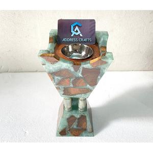 Brûleur d'encens Mubkhar exclusif en bois naturel et résine Design arabe écologique fait à la main Décoration pour la maison et l'hôtel - Product Image 1