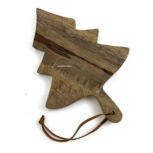 Planche à découper en bois d'acacia en forme de sapin de Noël, passe au lave-vaisselle, service de cuisine festif avec grain de bois naturel - Product Image 2