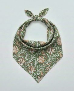 Pañuelo Cuadrado Indio con Estampado Floral, Hecho a Mano con Técnica de Bloques, 21x21 Pulgadas, 100% Algodón, Duradero y Transpirable, para Mujer - Product Image 5