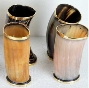 Wholesale Supplier Buffalo Horn <b>Glass</b> <b>Crafts</b> Premium Handcrafted Medieval <b>Glass</b> 5 PCS With Wood Base Natural Horn - Product Image 5