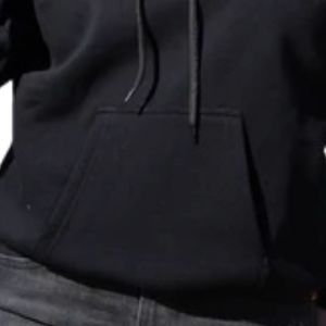 All Black 1920 Hoodie Glitter con algodón suave y letras de chenilla para miembros de la Hermandad Elegante ropa griega unisex - Product Image 5