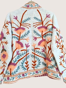 เสื้อคาร์ดิแกนผ้าฝ้ายปักลายดอกไม้สไตล์โบฮีเมียน คอจีน แขนยาว ไซส์ใหญ่ เสื้อคลุมลำลองสำหรับผู้หญิง ใส่ได้ในฤดูใบไม้ผลิ - Product Image 3