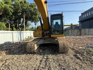 Excavatrice Caterpillar CAT320GX d'occasion en bon état et de qualité - Product Image 6