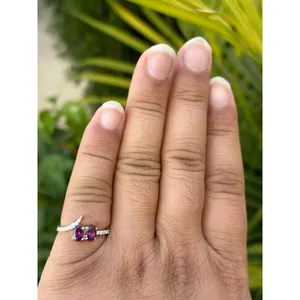 Bague en argent 925 avec grenat rhodolite, sertissage tendance en or rose et plaqué rhodium 18 carats, certifiée CMA, en titane - Product Image 3