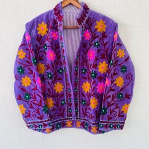 Chaqueta Suzani India Hecha a Mano, Chaqueta Corta Bordada a Mano, Abrigo Unisex, Chaqueta Corta Suzani Hecha a Mano - Product Image 1