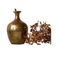 Vase à fleurs décoratif en fer finition laiton doré antique moderne pour décoration intérieure, table, salon, chambre à coucher