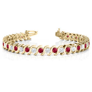 Pulsera de Tenis con Rubí y Diamantes, Eslabones en Forma de S, Oro Amarillo de 18k, 6.00ct - Product Image 1