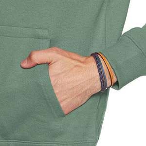 Sweat à capuche personnalisé pour hommes pour les équipes scolaires avec sublimation DTG DTF et options de broderie Accents de strass Contact pour les échantillons - Product Image 3