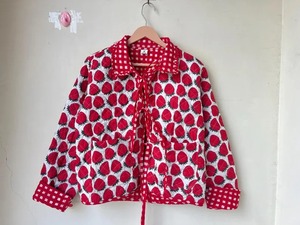 Strawberry matelassé motif floral mignon manteau d'hiver col à volants Boho unisexe veste en coton avec fermeture à bouton cadeau de noël - Product Image 3