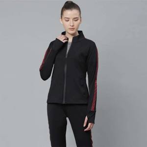 Survêtement à fermeture éclair respirant personnalisé pour femmes, extensible, deux pièces, vêtements de sport à motif solide avec veste à fermeture éclair, pantalon de jogging court - Product Image 5