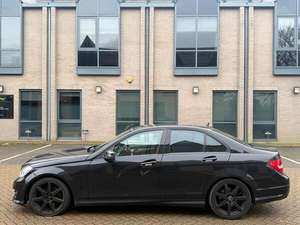 MERCEDES-BENZ Classe C 2.1 C200 d'occasion 2011, conduite à gauche/droite - Product Image 3