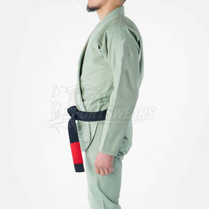 Kimono classique en coton unisexe le plus vendu pour les arts martiaux – Respirant, séchage rapide, durable - Product Image 6